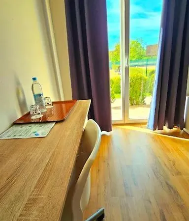 Apartment Number 2 Oberschleißheim Eksteriør billede